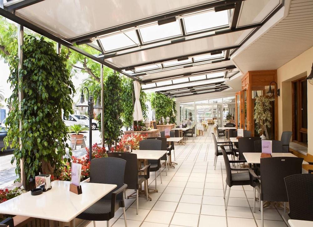 Hotel Rovira Cambrils Exterior photo
