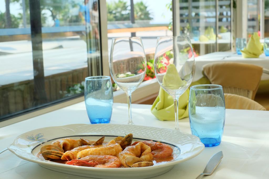 Hotel Rovira Cambrils Exterior photo