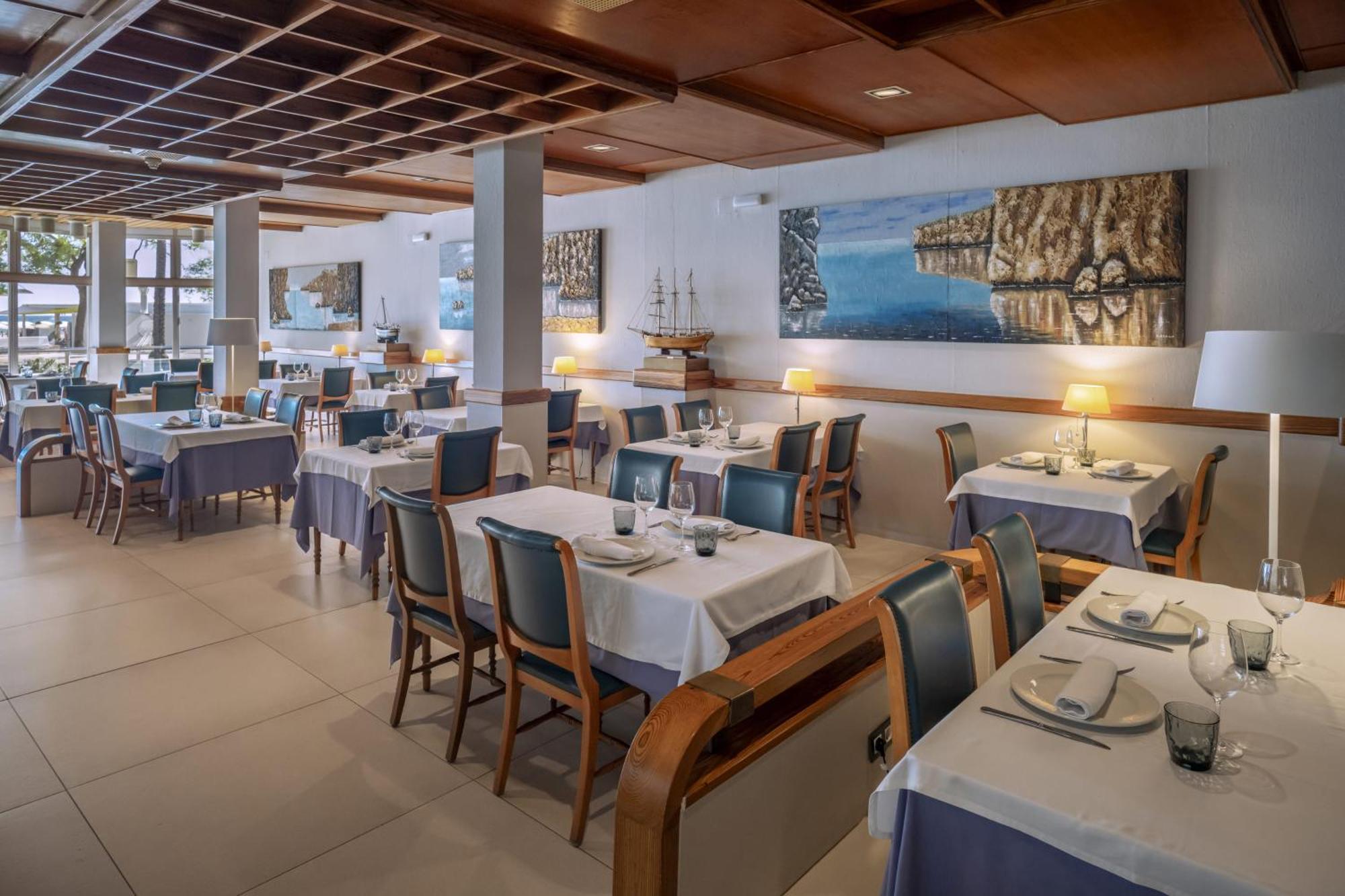 Hotel Rovira Cambrils Exterior photo