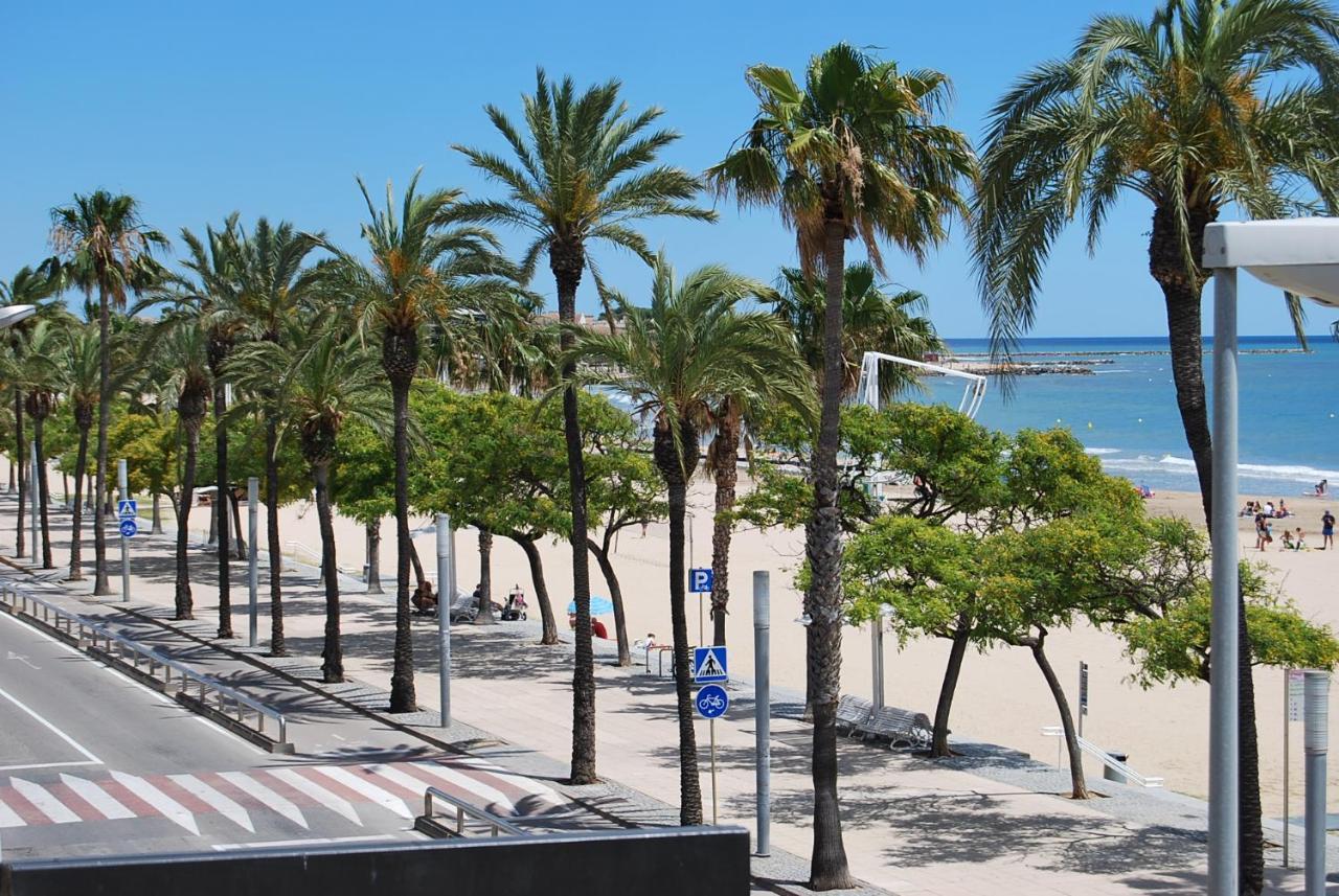 Hotel Rovira Cambrils Exterior photo